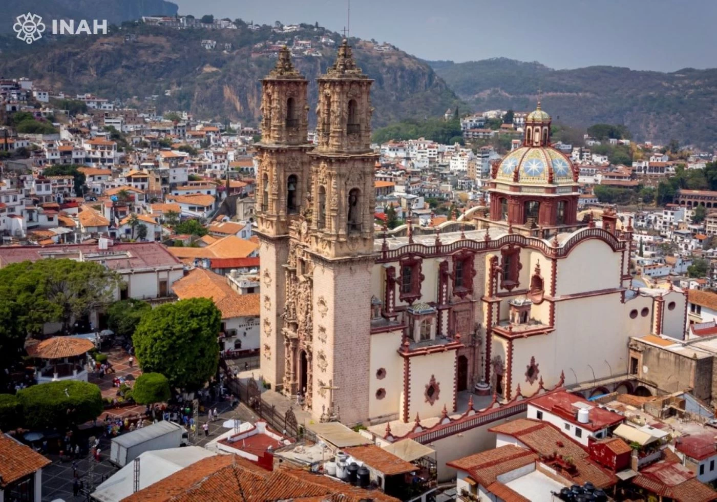 Nota sobre Instituto Cultural Cabañas, Jalisco