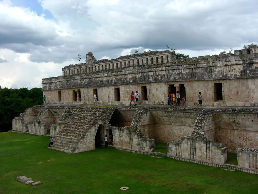 Nota sobre Monumento 6 de Tortuguero, Tabasco