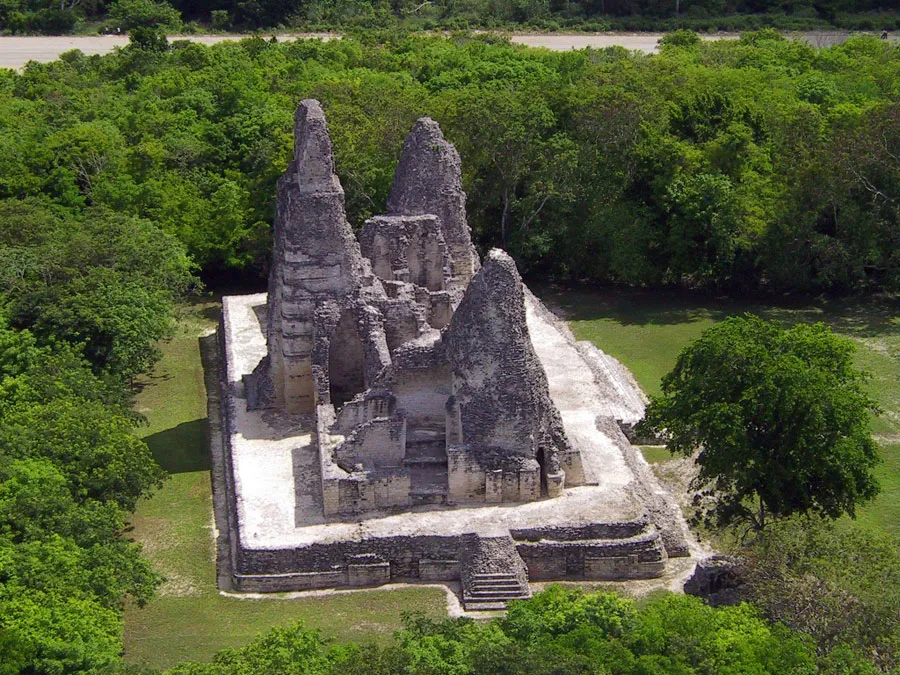 Nota sobre Oxkintok Yucatán