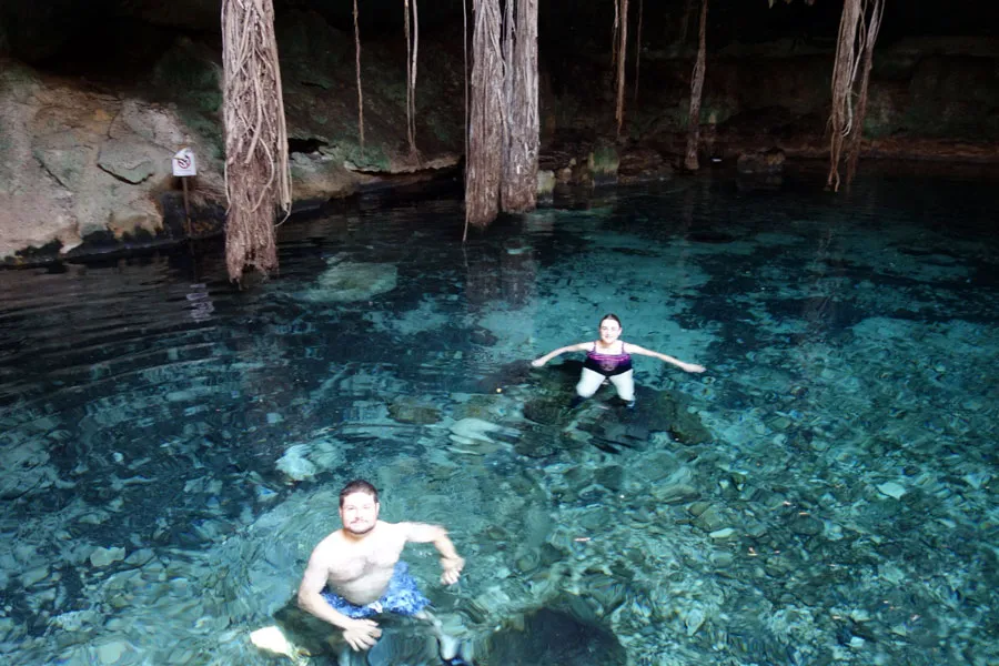 Nota sobre El cenote Noc Ac, Yucatán