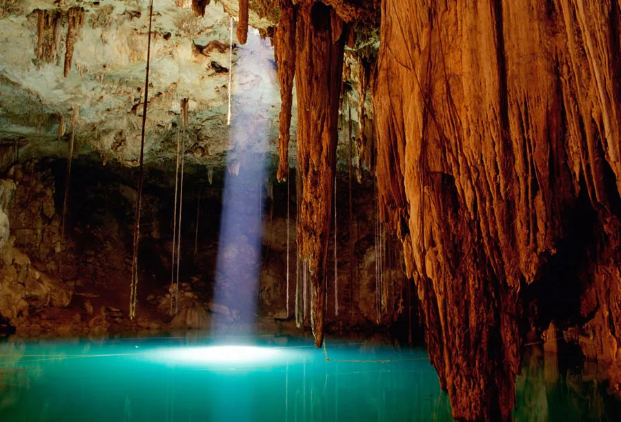 Nota sobre Cenote Dos Ojos, Riviera Maya