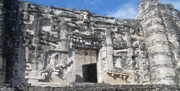 Nota sobre Zona arqueológica de Ixcateopan, Guerrero