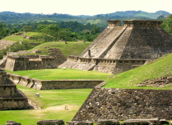 Nota sobre Zona arqueológica de Tres Zapotes, Veracruz