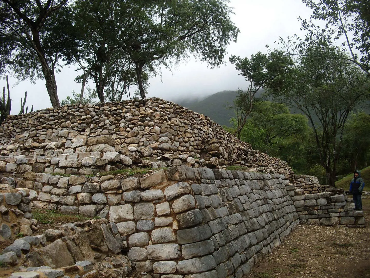 Nota sobre Zona arqueológica de Las Pilas, Morelos