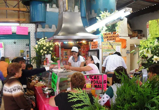 Nota sobre Mercado de antojitos mexicanos, Coyoacán México