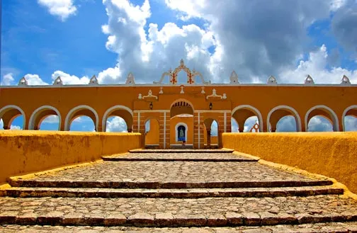 Nota sobre Izamal, un amor amarillo