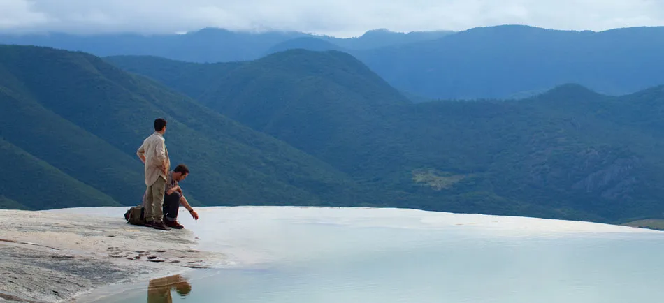 Nota sobre Hierve el agua: la naturaleza crea esculturas