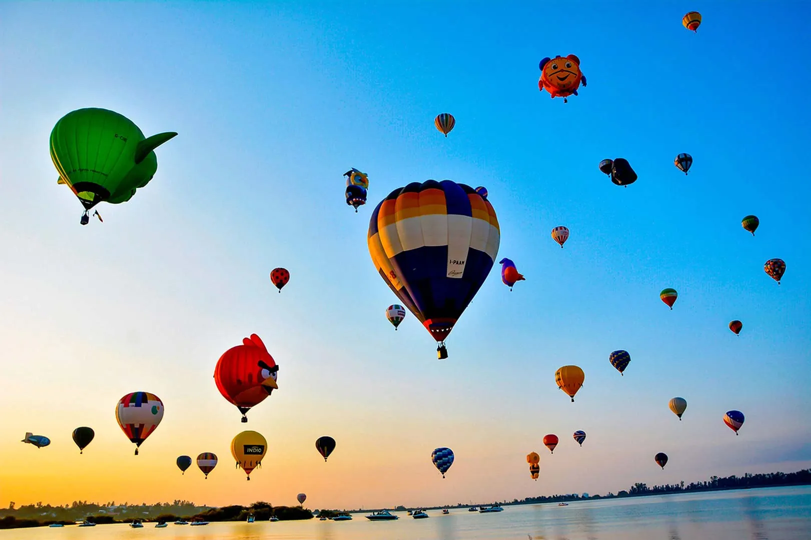 Nota sobre Surca el cielo en el Festival Internacional del Globo