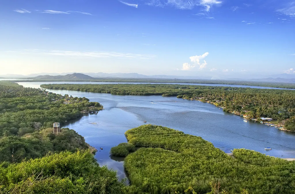 Nota sobre Diviértete en las Lagunas de Chacahua, Oaxaca