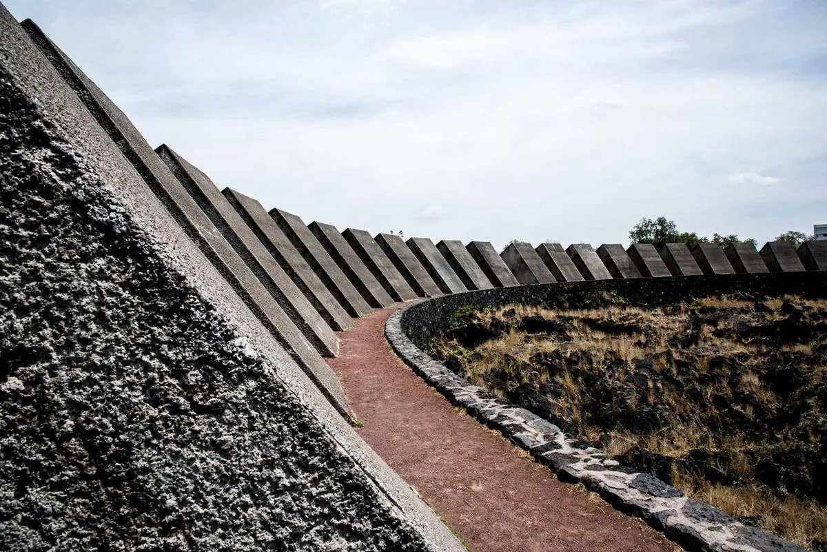 Nota sobre Descubre el Espacio Escultórico UNAM