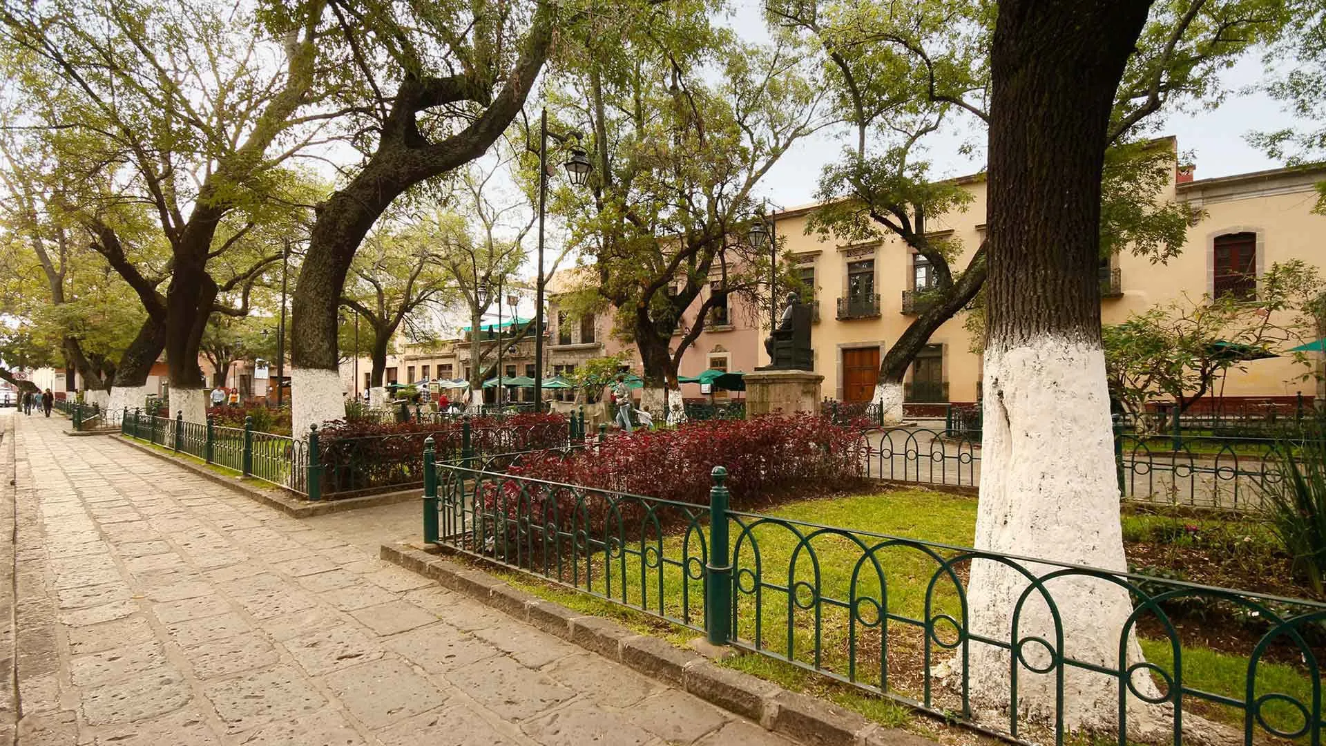 Nota sobre El Jardín de las Rosas en Morelia