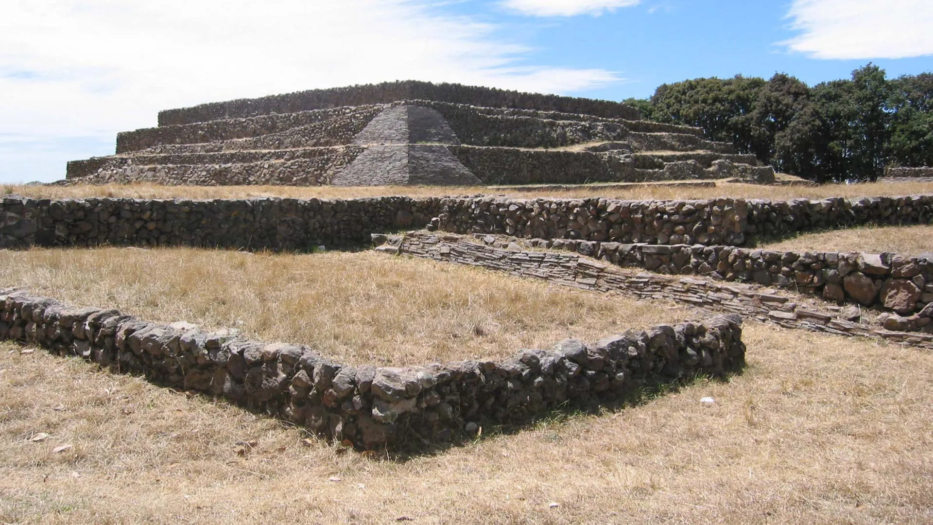 Nota sobre El impresionante sitio arqueológico de Huamango