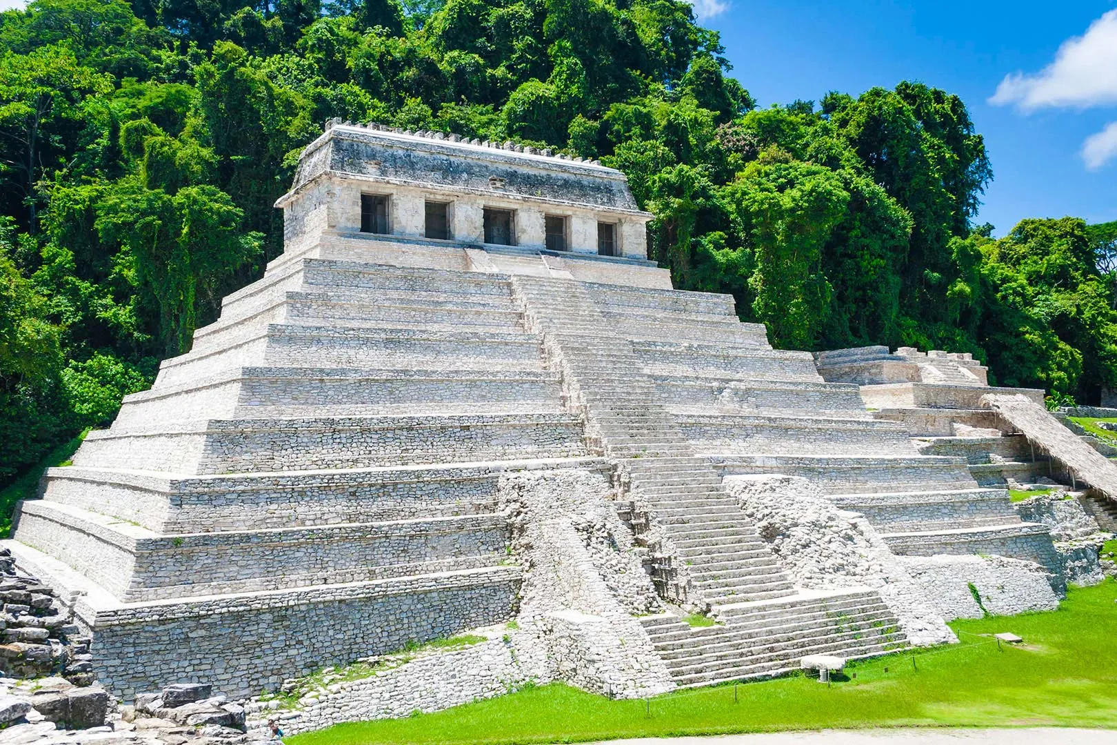 Nota sobre Chapuzón de verano en el parque acuático Reino de Atzimba