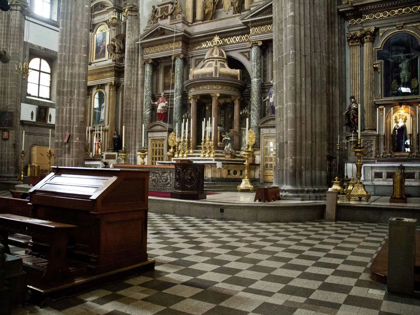 Nota sobre Templo de La Profesa, Distrito Federal