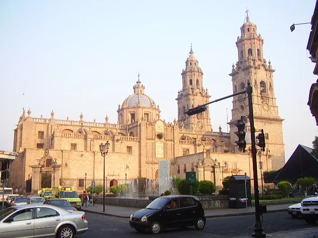 Nota sobre Guía cultural y turística de Morelia