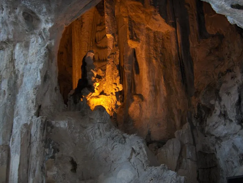 Nota sobre Disfruta el panorama visual de las Grutas de García