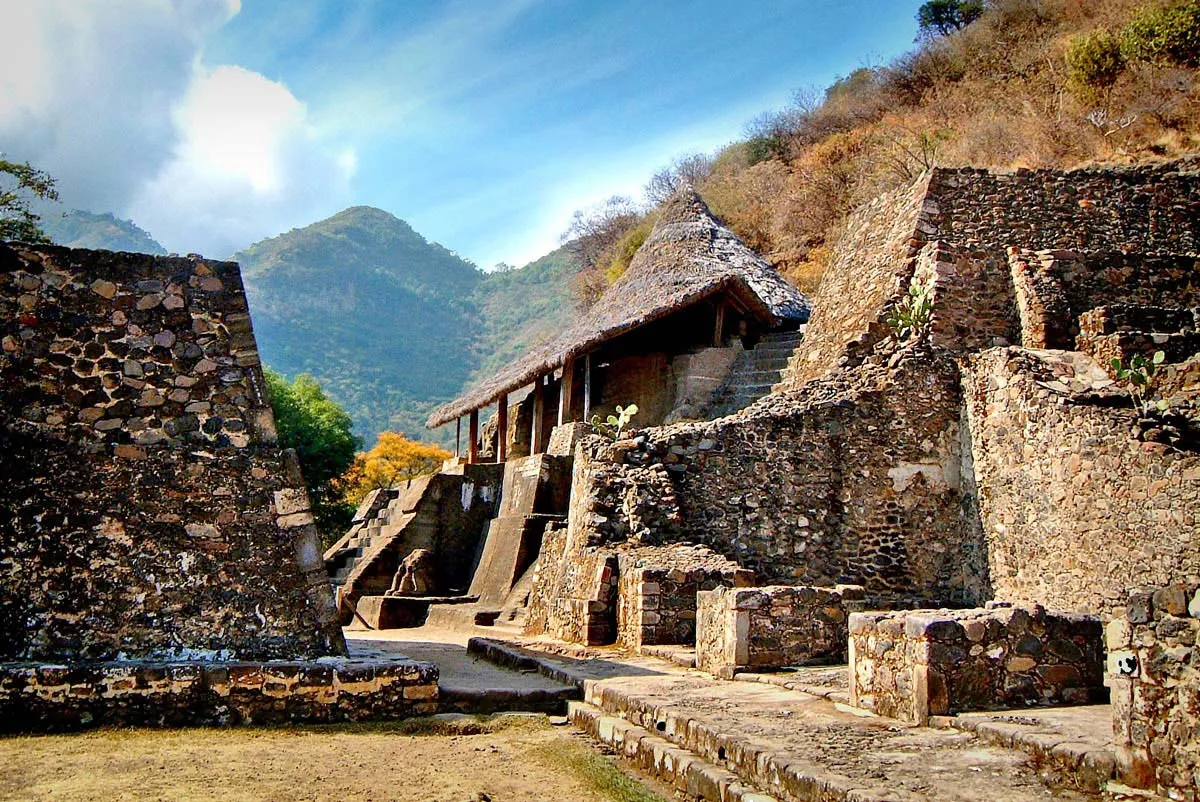 Nota sobre Nuevos hallazgos en los paseos a Malinalco