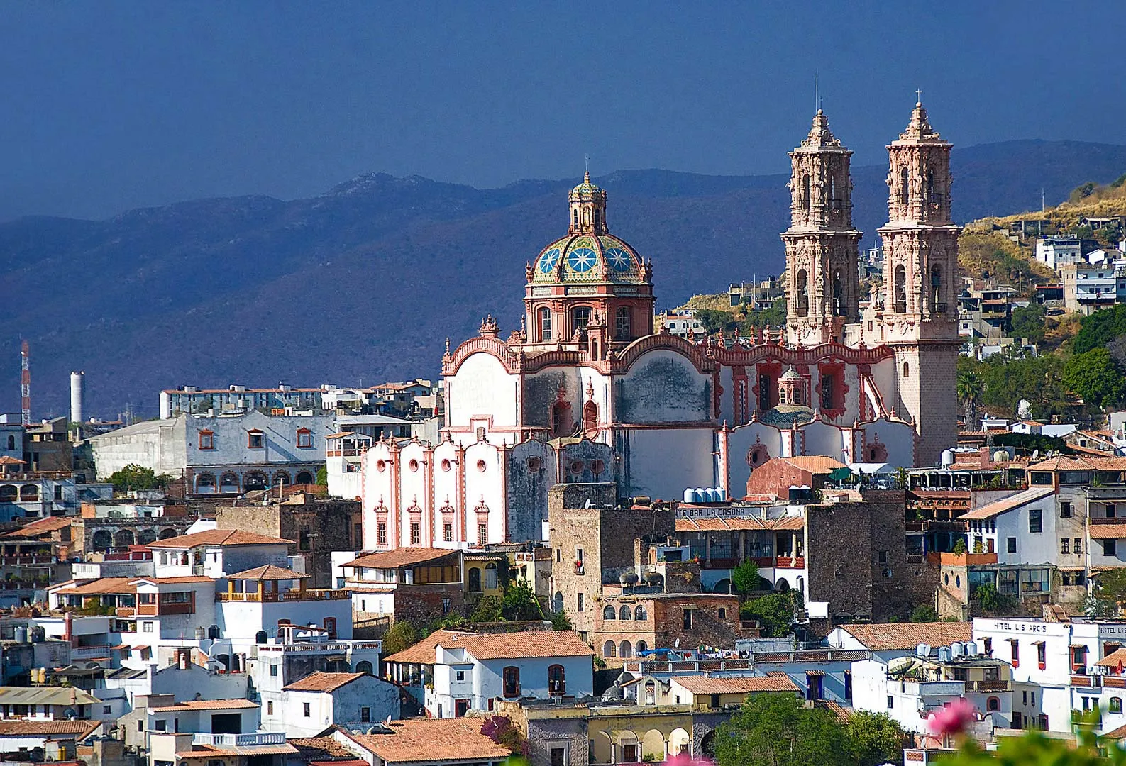 Nota sobre Vamos a un tour por los templos de Taxco