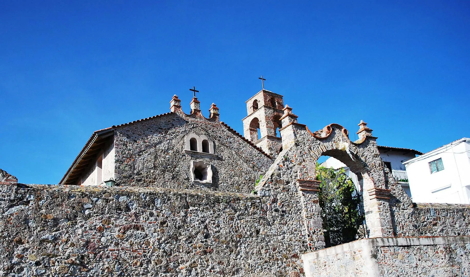 Nota sobre Rincones históricos de la Colonia Condesa