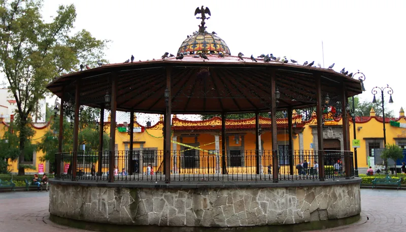 Nota sobre Lugars pintorescos: Kiosco del Jardín Hidalgo, Coyoacán