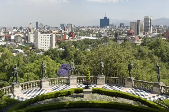 Nota sobre Tlaquepaque  y Laguna de Chapala, dos grandes sitios culturales en Jalisco