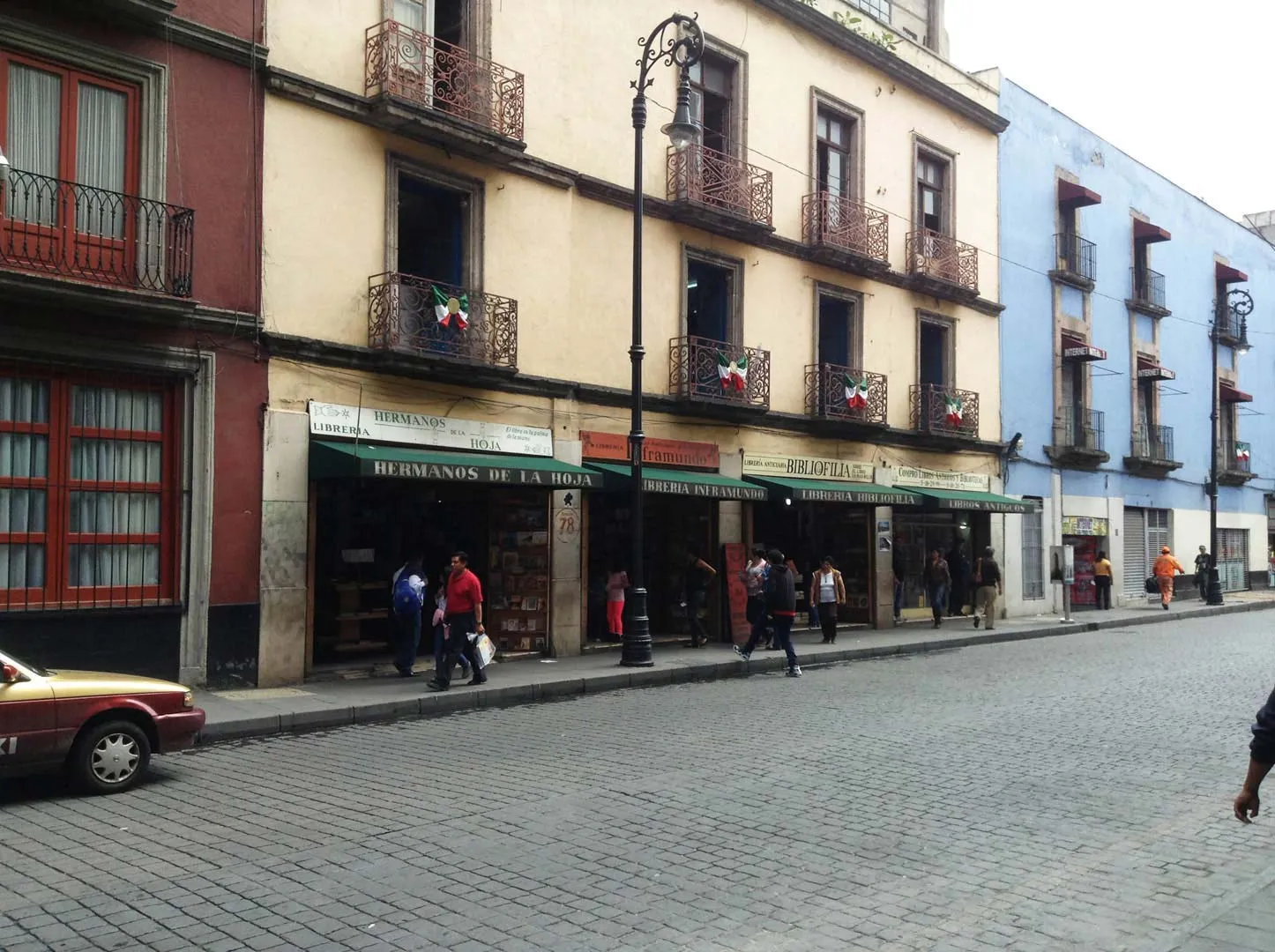 Nota sobre La calle de Donceles y sus librerías antiguas