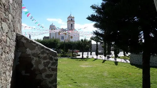 Nota sobre Un domingo familiar en Coyoacán