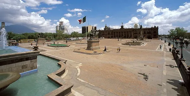 Nota sobre Macroplaza, un magnífico atractivo de Monterrey