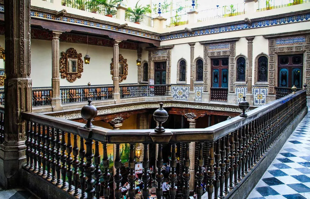 Nota sobre Conoce la historia de la famosa Casa de los Azulejos