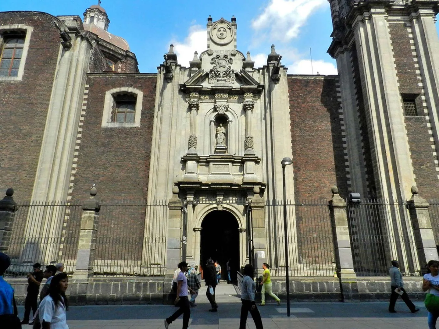 Nota sobre Iglesia de San Jacinto, uno de los recintos más bellos en San Ángel