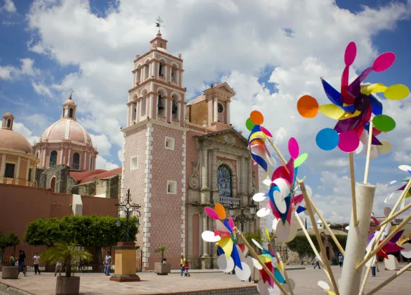 Nota sobre Día de San Valentín en Metepec