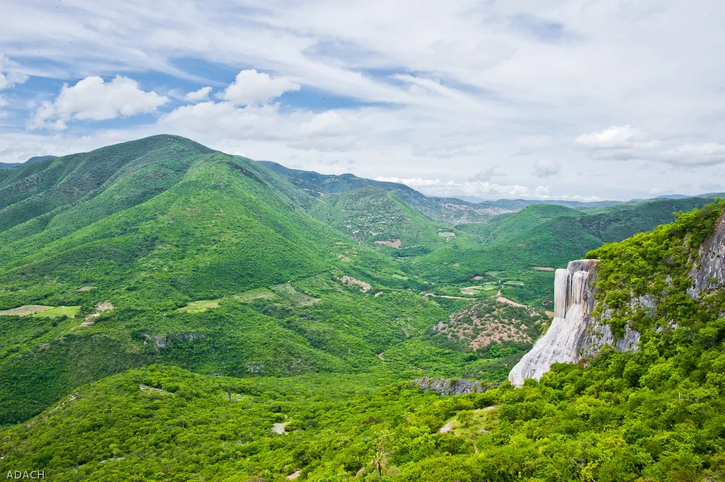 Nota sobre Pueblos Mágicos y ecoturismo en México a punta de drones