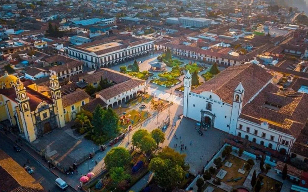 Nota sobre Dolores Hidalgo, Guanajuato, para un paseo corto 