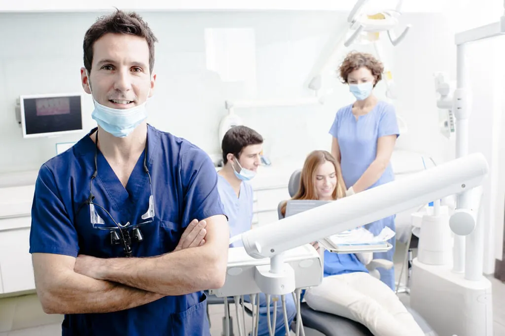 Nota sobre Principales razones para ir al dentista una vez al año