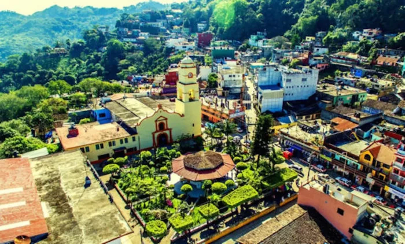 Nota sobre Jocotepec, maravilloso pueblo jalisciense