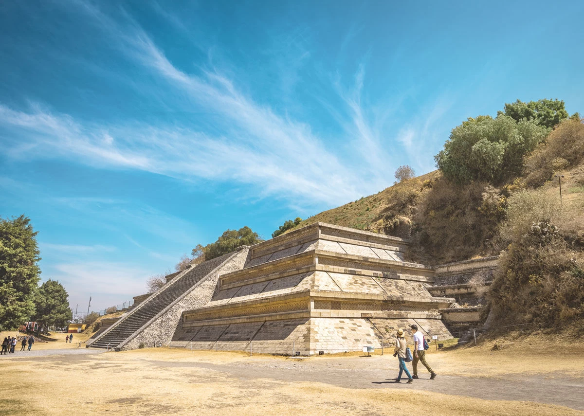 Nota sobre La SEP y la Historia de México: Importancia de la Educación Escolar Gratuita