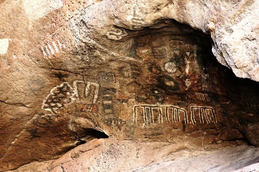 Nota sobre Pinturas rupestres La Pintada, Sonora