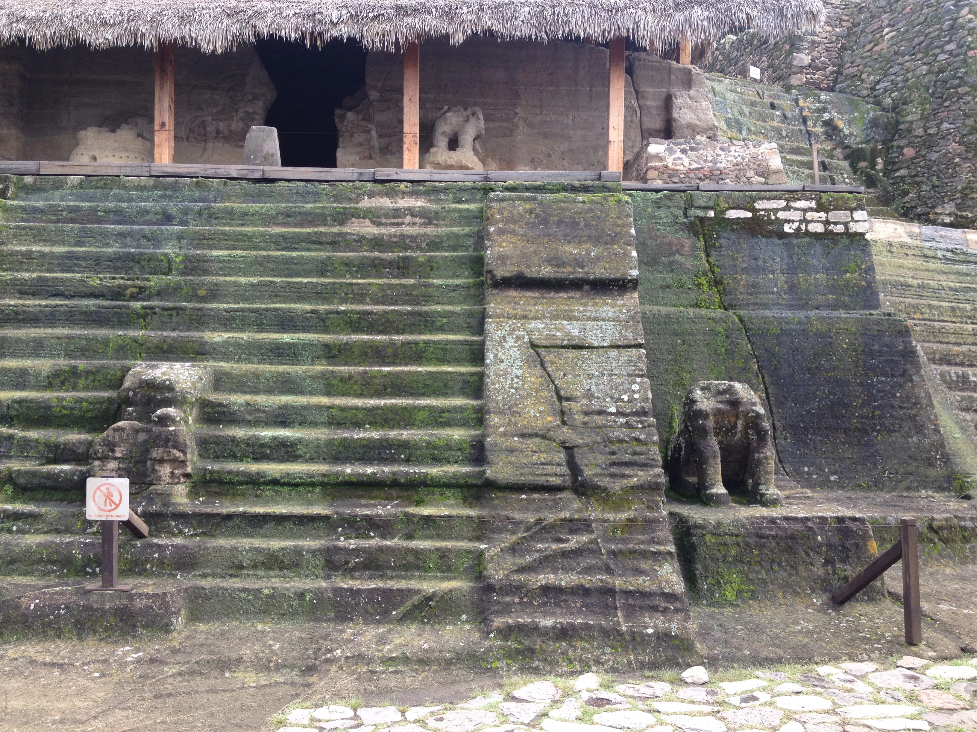 Nota sobre Zona arqueológica de Malinalco